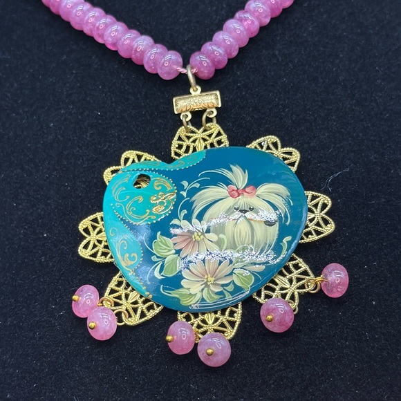 ⭐️Adorned Crown Jewelry assemblage strawberry quartz painted puppy necklace - Picture 6 of 10